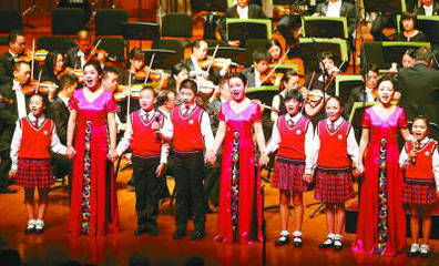 扎根中国大地，无边光景一时新——党的十八大以来我国文艺创作成就述评